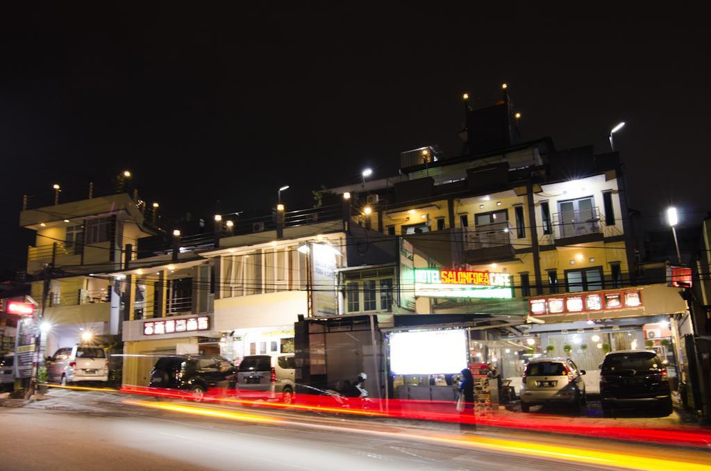 Guest House Salon Fora Gegerkalong Setiabudhi Bandung Exterior foto
