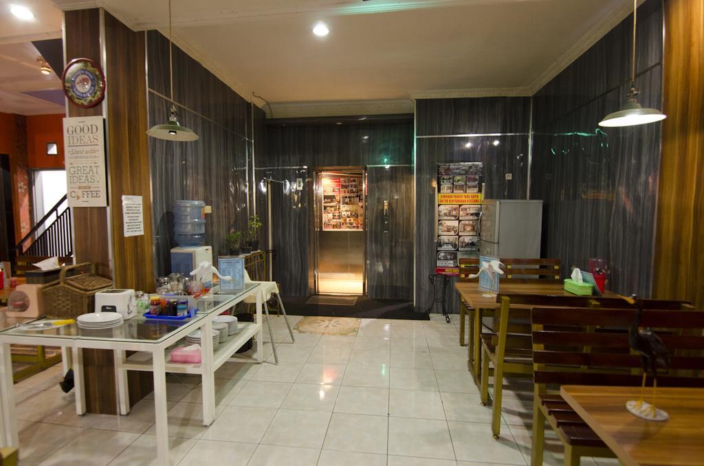 Guest House Salon Fora Gegerkalong Setiabudhi Bandung Exterior foto