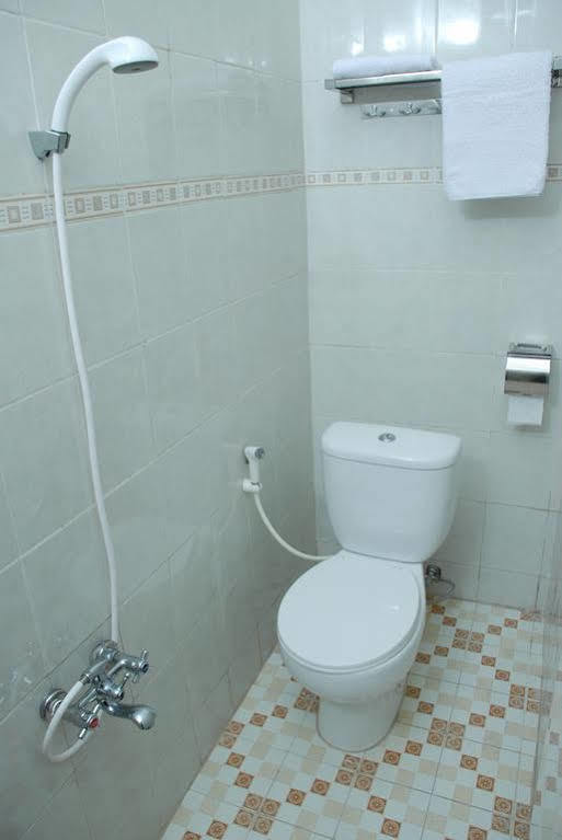 Guest House Salon Fora Gegerkalong Setiabudhi Bandung Exterior foto